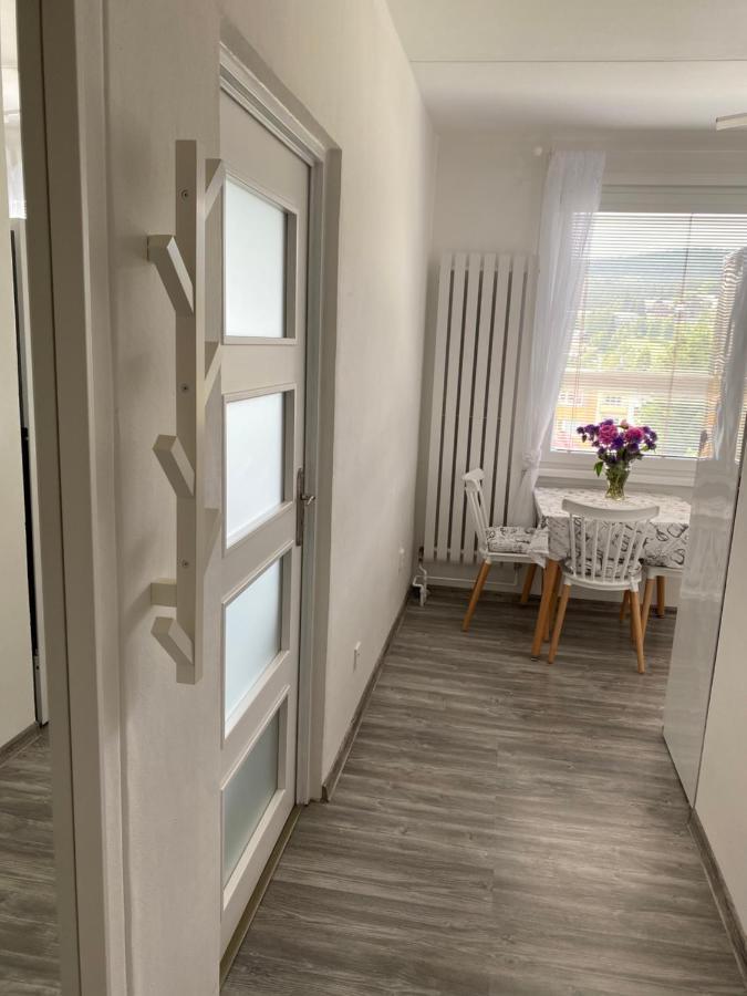 Apartman C. 19 哈拉霍夫 外观 照片